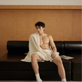 🧖🏻 ​